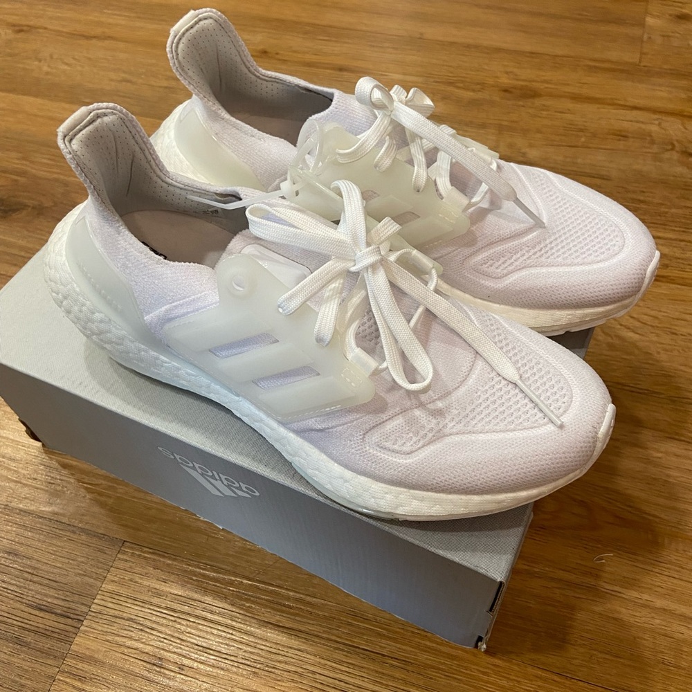 Adidas ultraboost 22